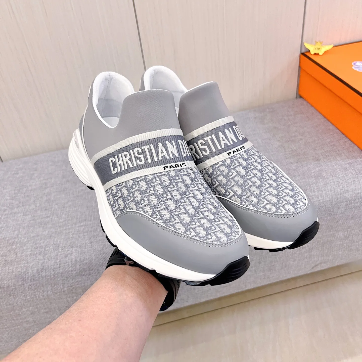 Men's Men's Shoes Men's Shoes💰 400 Men's Men's Shoes💰👍[Dior]🔥🔝High-end men's shoes brand official website 1:1 latest masterpiece: the upper is made of Italian official website original special technical cloth fabrics🔥original comfortable and breathable lining➕original designated non-slip outsole🔥making walking more convenient and comfortable! An exclusive new model, a stunning work, a beautiful 1:1 replica [color] compared to the official quality! Create a fashionable personality to set off your uniqueness! A must-have for trendy men! 🔥, sizes: 38-44. color:.      3⃣️colors available🔥